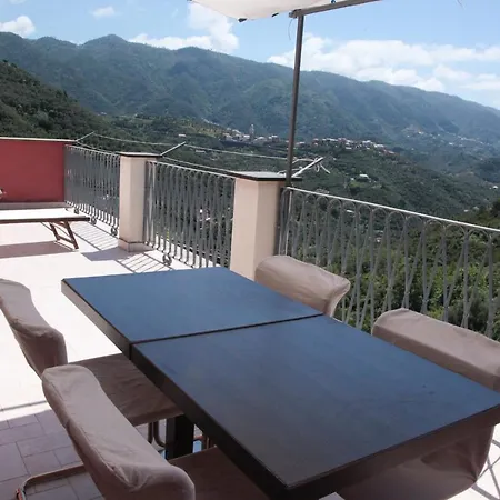 Le Della Lizza - Casa Rossa Apartment Levanto